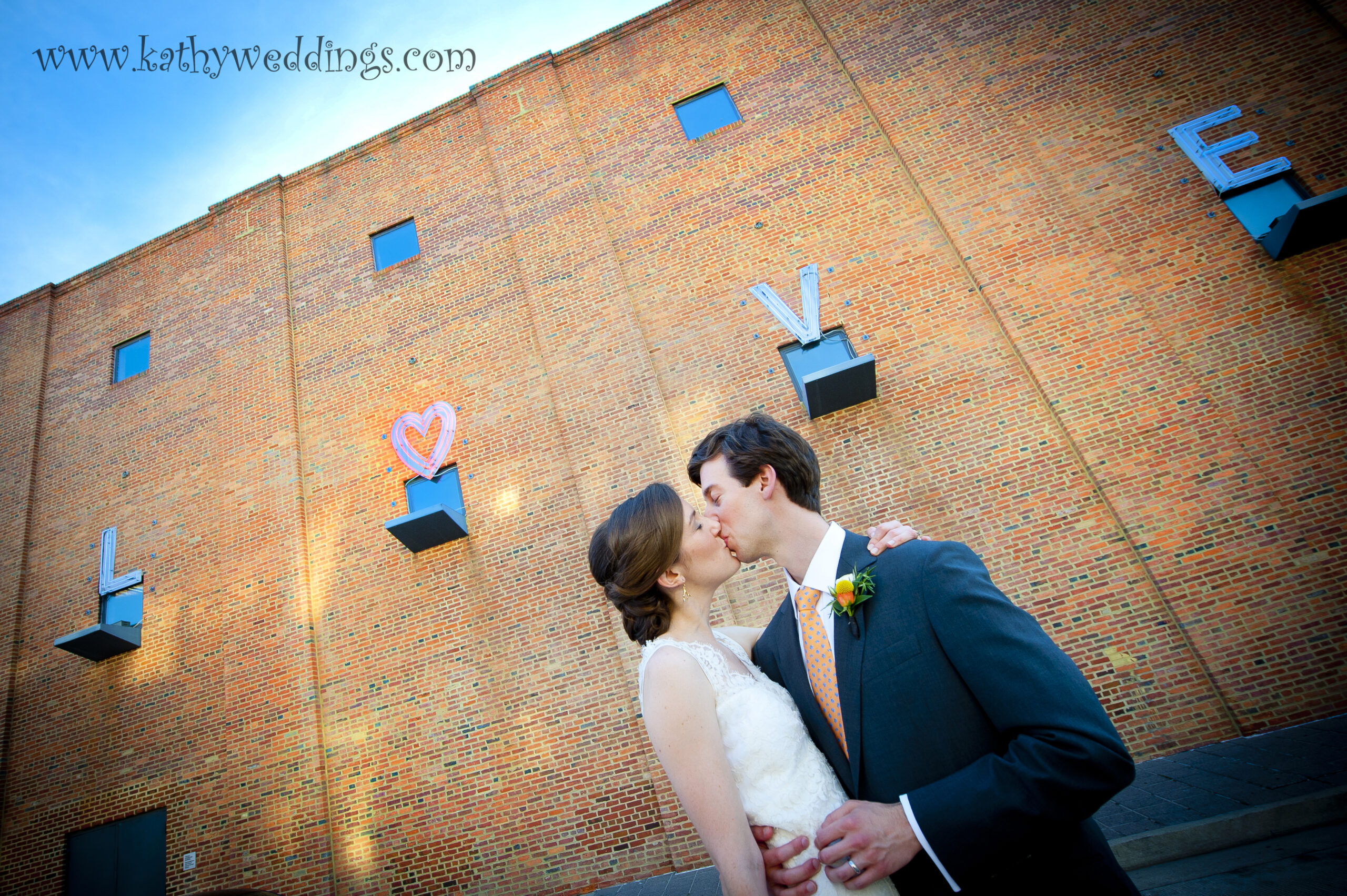 www.kathyweddings.com, American Visionary Art Museum Wedding, Baltimore Wedding, Wedding Photography037